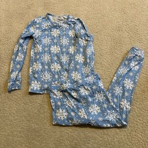 Sweet Bamboo Long Sleeve Snowflake Blue Kids Pajama Set